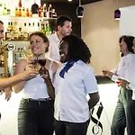 Mercure Saint Quentin Hotel 4*