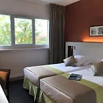 Mercure Saint Quentin فندق