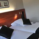 Mercure Saint Quentin 4* موريبا