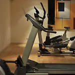 Mercure Saint Quentin 4* موريبا