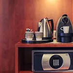 Mercure Saint Quentin 4* موريبا