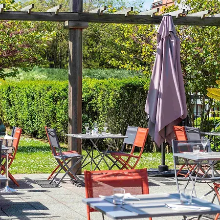 Mercure Maurepas Saint Quentin Maurepas (Yvelines)