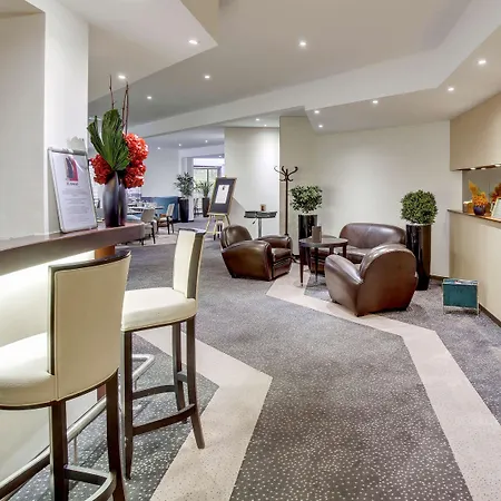 Mercure Maurepas Saint Quentin 4*