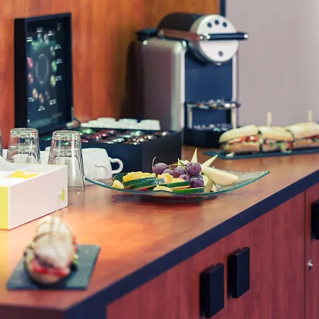 Mercure Maurepas Saint Quentin