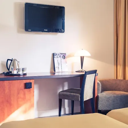 Hotel Mercure Maurepas Saint Quentin