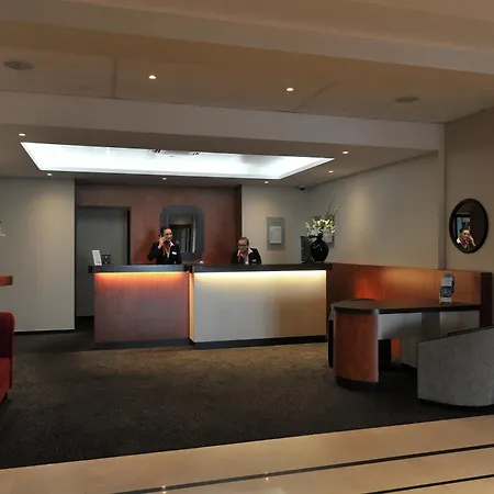 Mercure Saint Quentin 호텔