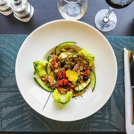 호텔 Mercure Saint Quentin 모르파