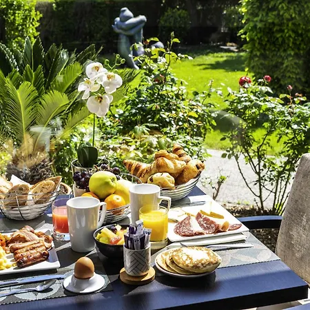 ホテル Mercure Saint Quentin