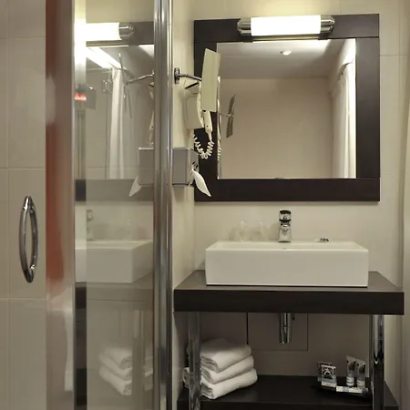 Mercure Saint Quentin ホテル 4*