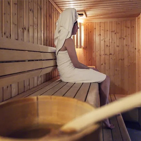 Hotel Mercure Saint Quentin 4*