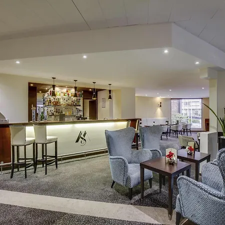 Hotel Mercure Saint Quentin 4*