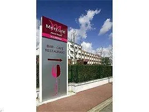 Mercure Saint Quentin Hotel 4*