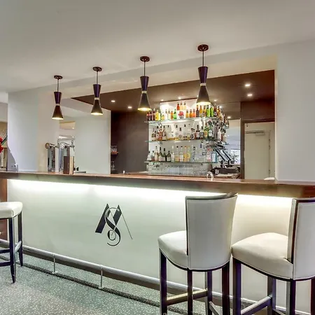 Mercure Saint Quentin 4*