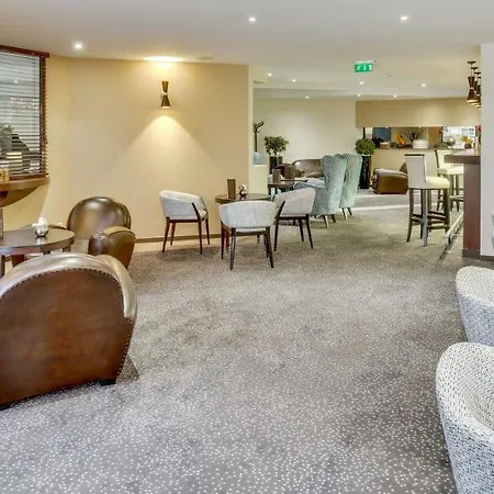 Mercure Saint Quentin Maurepas (Yvelines)