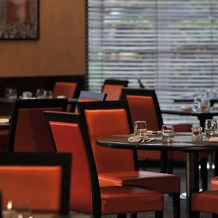 Hotel Mercure Maurepas Saint Quentin