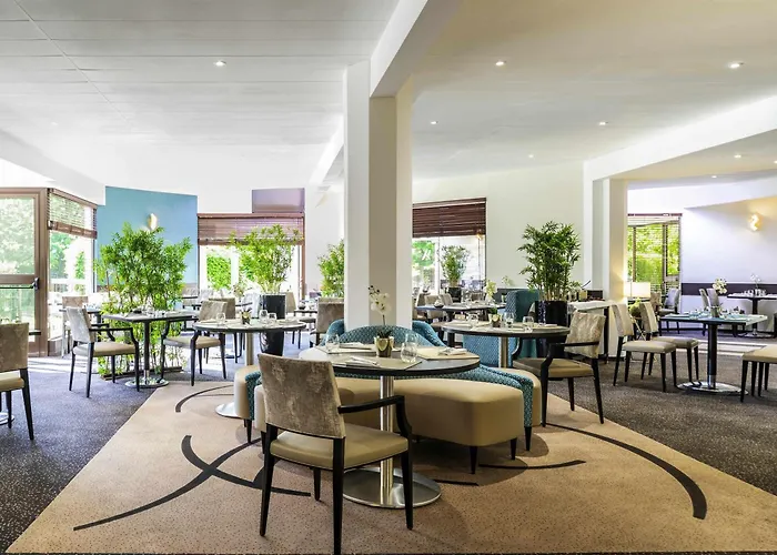Mercure Saint Quentin 4*
