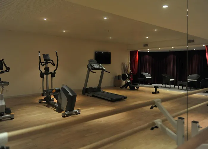 Hotel Mercure Saint Quentin 4*